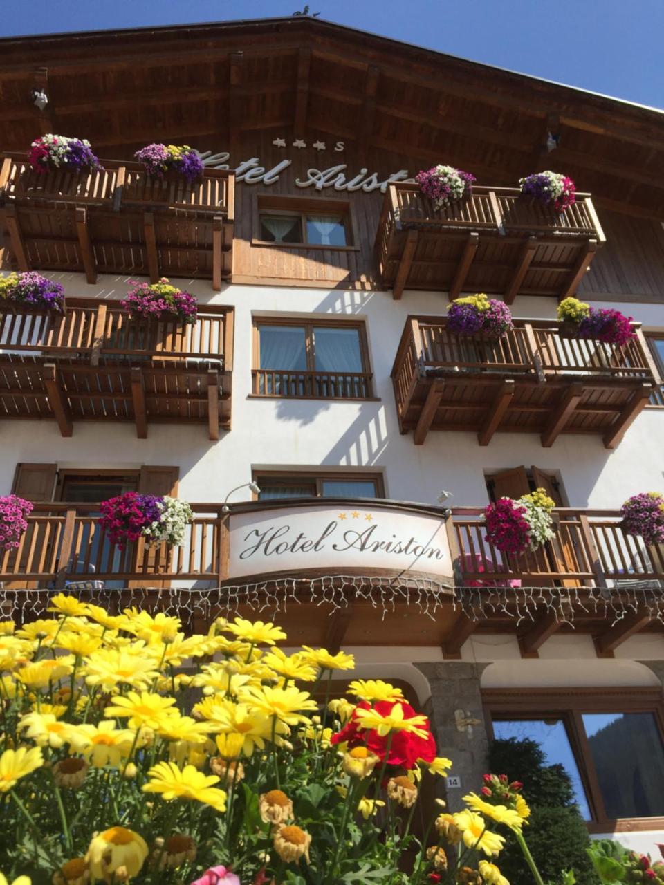 Hotel Ariston ***S Madonna Esterno foto